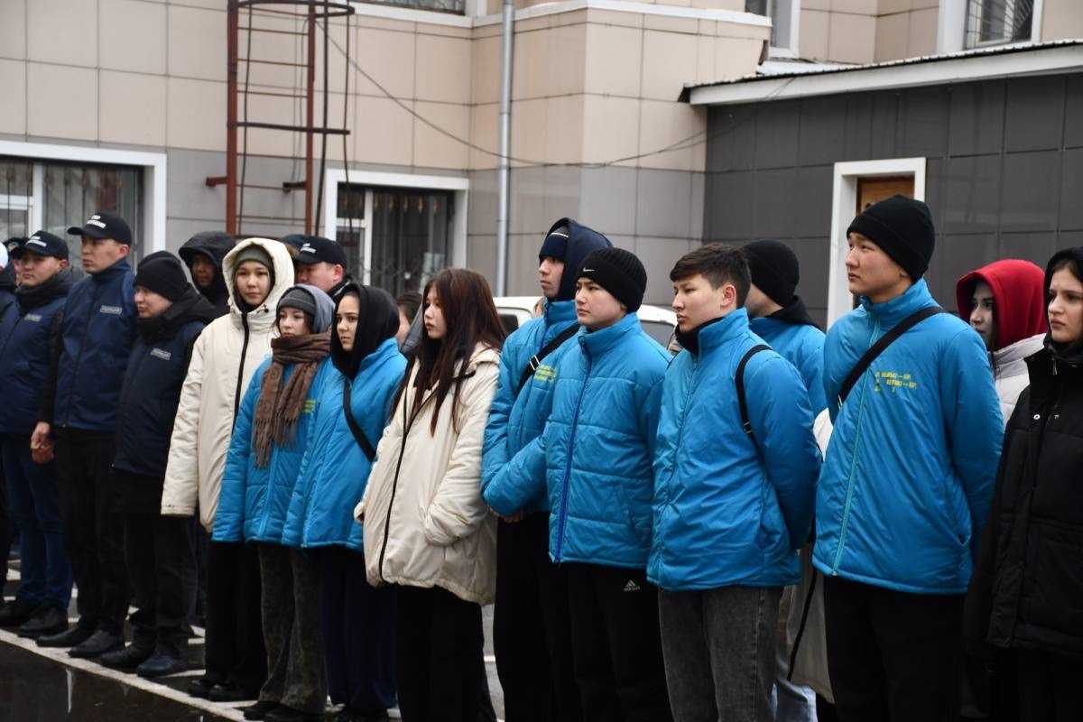 Полиция и волонтёры провели масштабный рейд по уничтожению наркорекламы в Акмолинской области