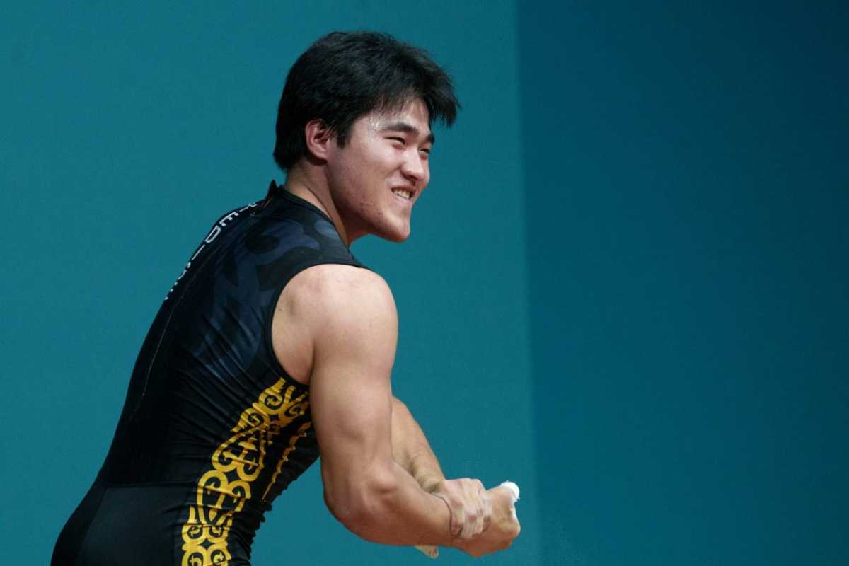 Казахстанский штангист Едыге Емберды стал бронзовым призёром Игр исламской солидарности