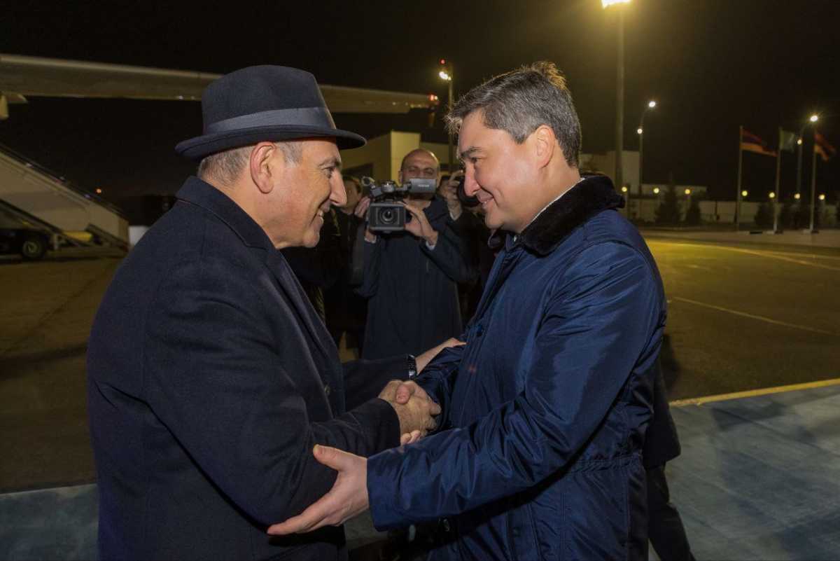 Пашинян прибыл в Астану – фото