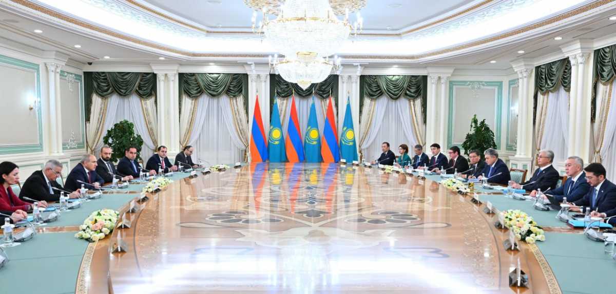 Казахский народ относится с особым почтением к армянскому народу – Токаев