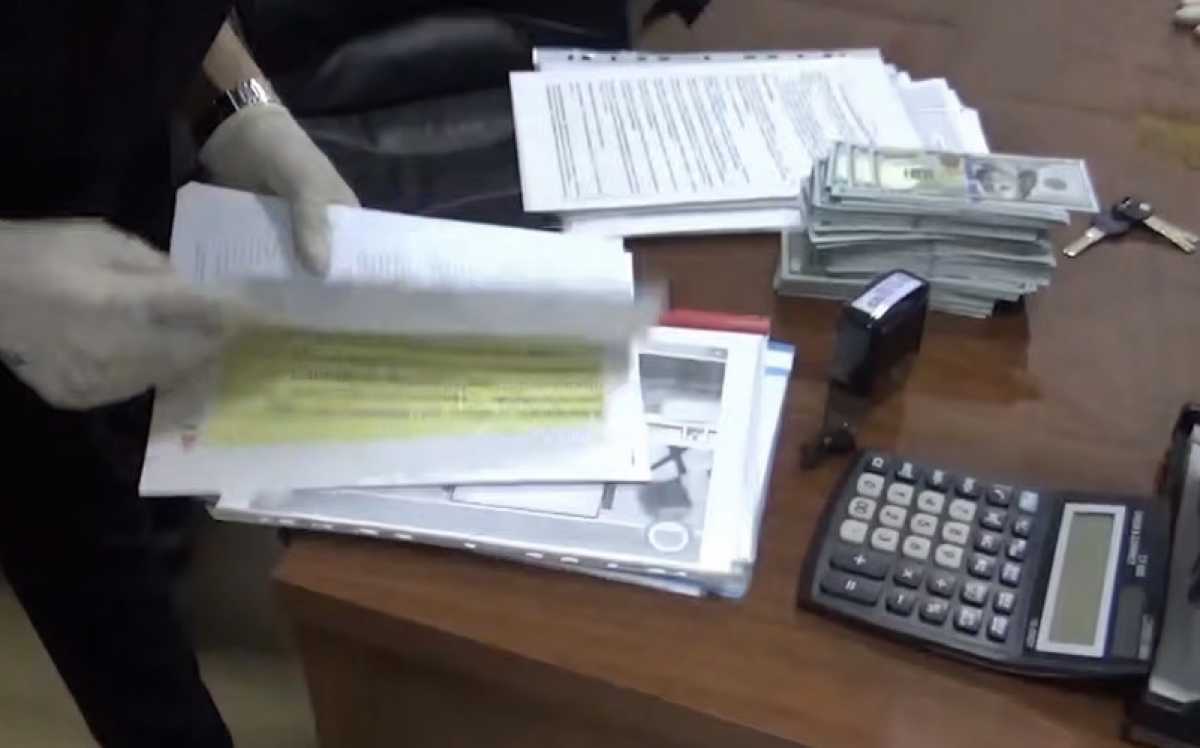 6,8 млрд тг вложили казахстанцы в финансовую пирамиду в Абайской области