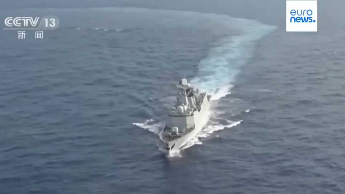 Тайвань сообщил о приближении к острову самолетов и кораблей Китая