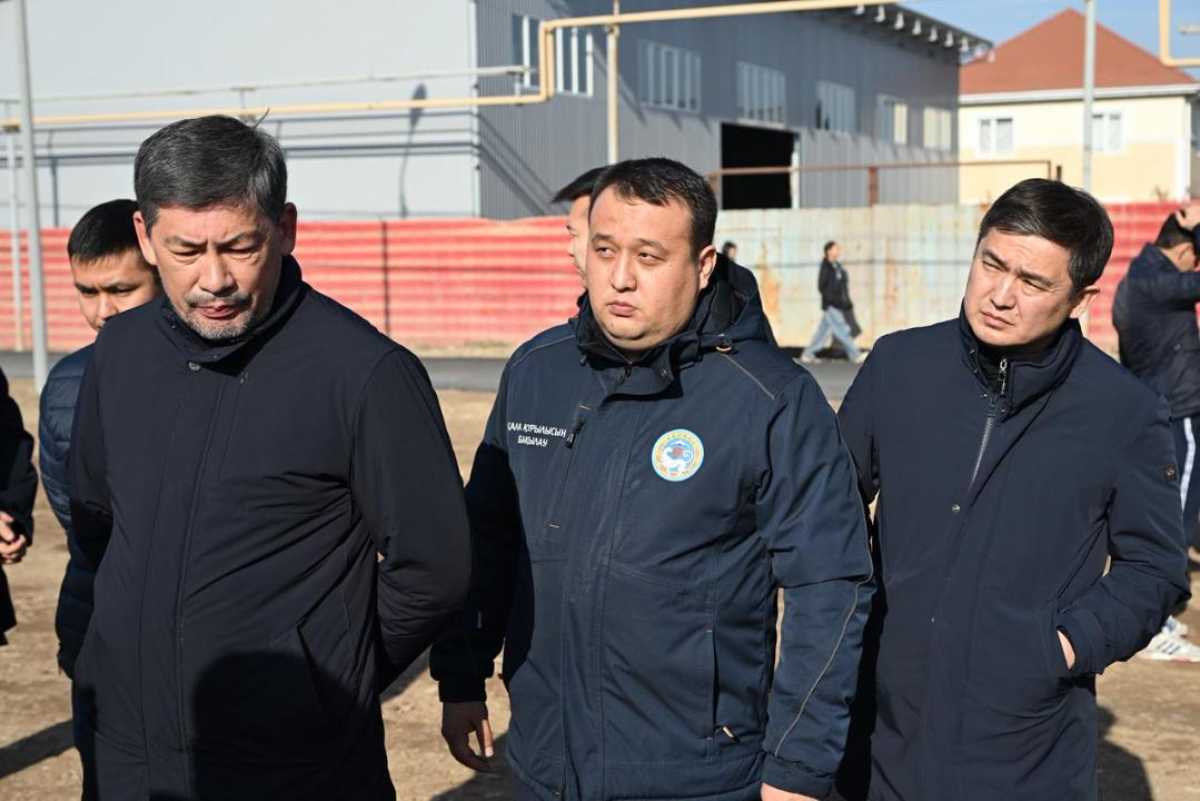 Аким Алматы Дархан Сатыбалды в ходе рабочего объезда встретился с жителями микрорайона «Рахат-Мадениет»