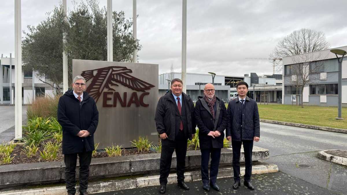 Казахстан и Франция договорились о сотрудничестве в сфере подготовки кадров для гражданской авиации