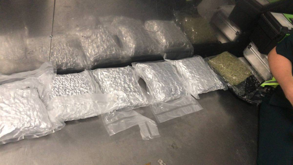 В аэропорту Алматы пресекли попытку ввоза почти 3 кг наркотиков: иностранца приговорили к 15 годам лишения свободы