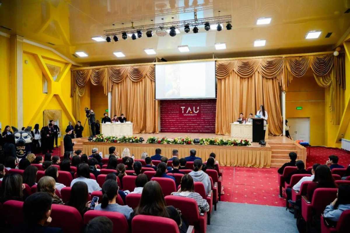 «Закон и порядок»: в Астане прошло масштабное профилактическое мероприятие для молодёжи