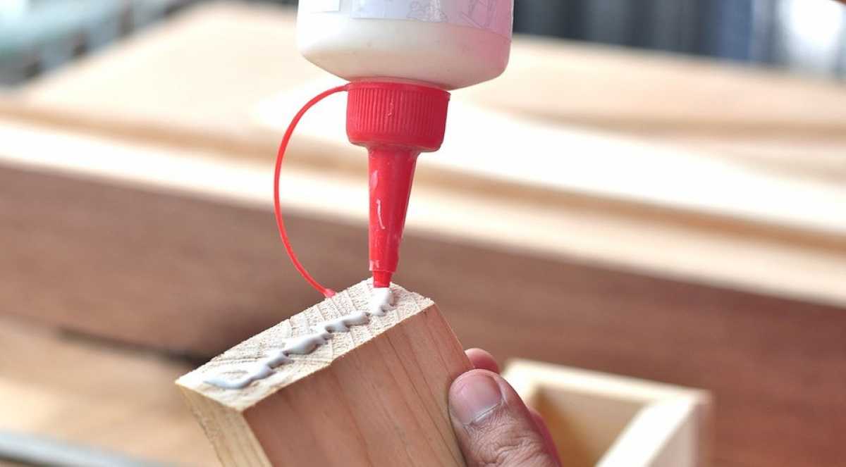 Виды жидких гвоздей: полная классификация составов для строительства и ремонта