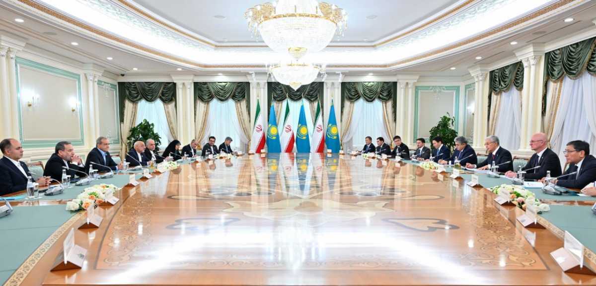 Казахстан готов поставлять в Иран товары на сумму не менее 200 млн долларов – Токаев