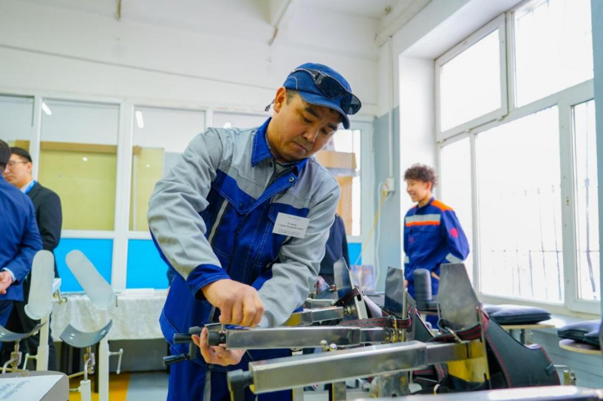 В Астане открыли производство отечественных медицинских изделий для травматологии и ортопедии