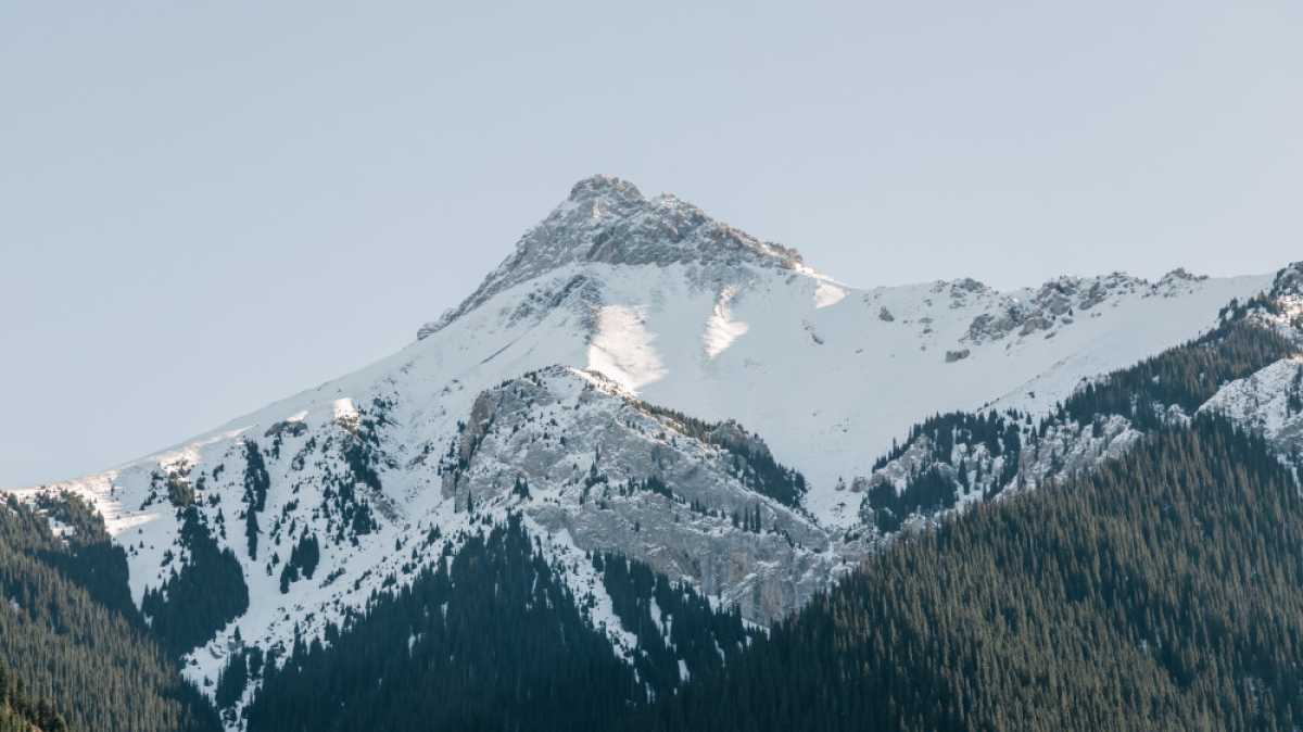 В горах под Алматы нашли тело пропавшей девушки