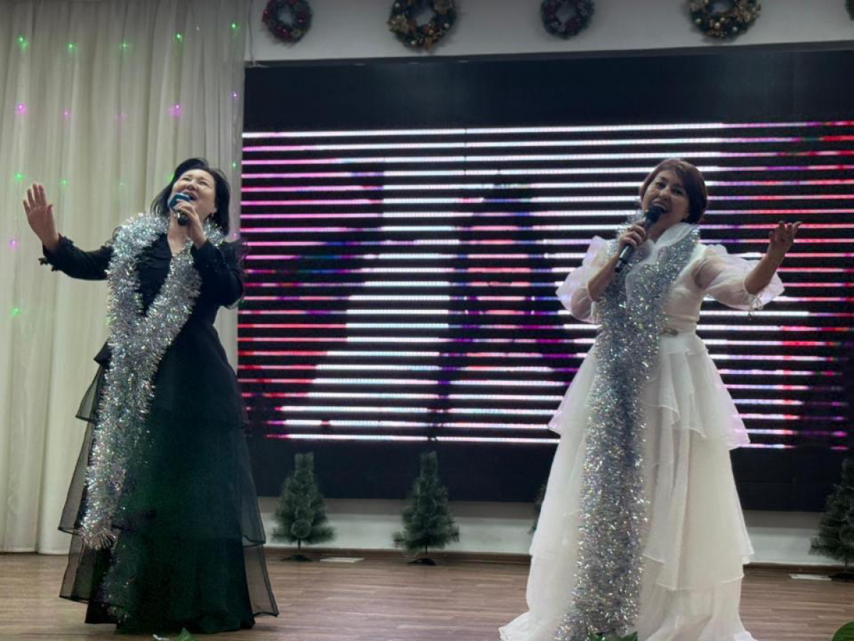 «Ән мен әнші»: в Астане прошёл творческий конкурс среди педагогов