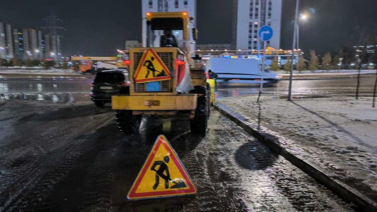 Более 1400 единиц коммунальной техники задействованы в работе по уборке улиц Астаны