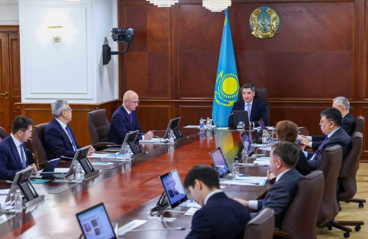 «Вся страна гордится и болеет за каждого из наших спортсменов» – Бектенов о подготовке к Зимней Олимпиаде