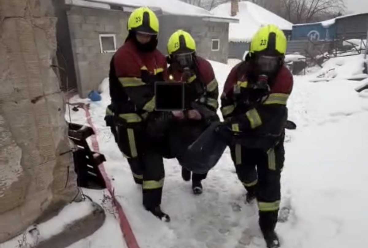 Мужчину спасли при пожаре в Астане