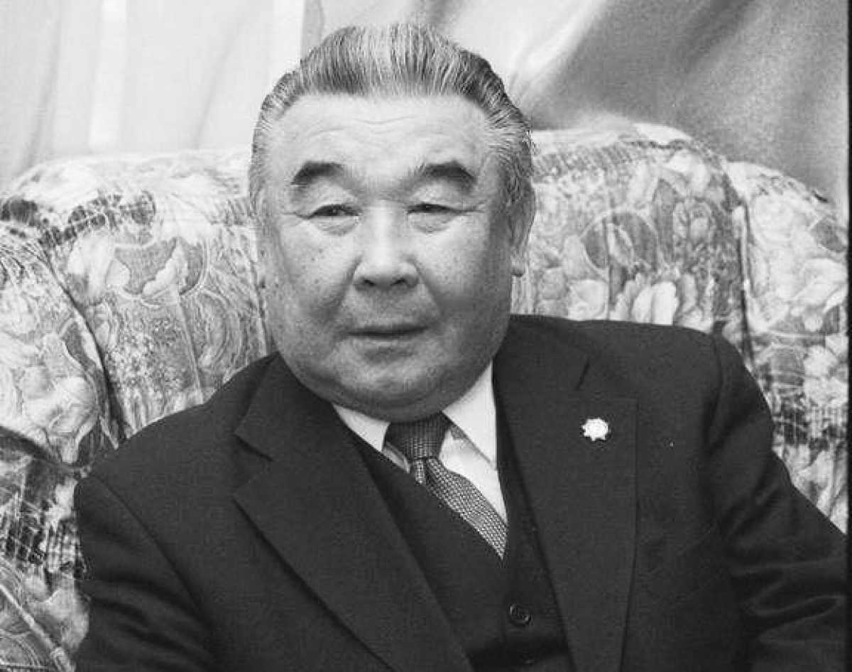 Токаев выразил соболезнования родным и близким Жабайхана Абдильдина