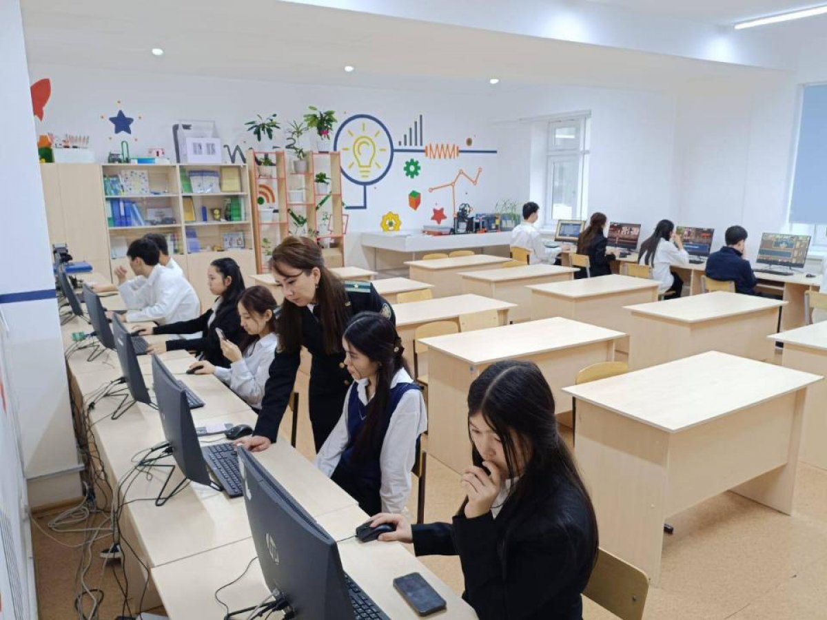 Как не стать жертвой мошенников: в Астане запустили масштабную игру для школьников