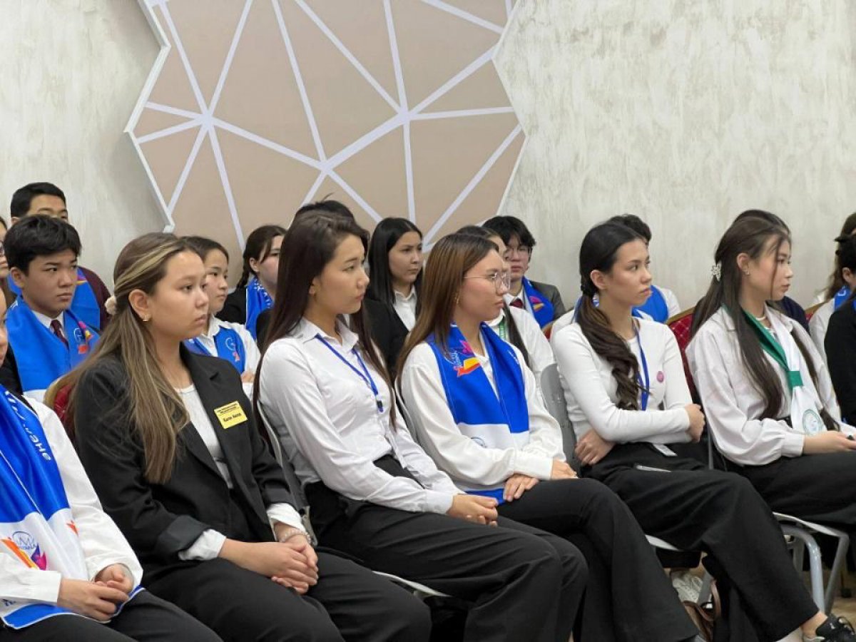 Школьные омбудсмены назвали ключевые проблемы безопасности детей в Астане