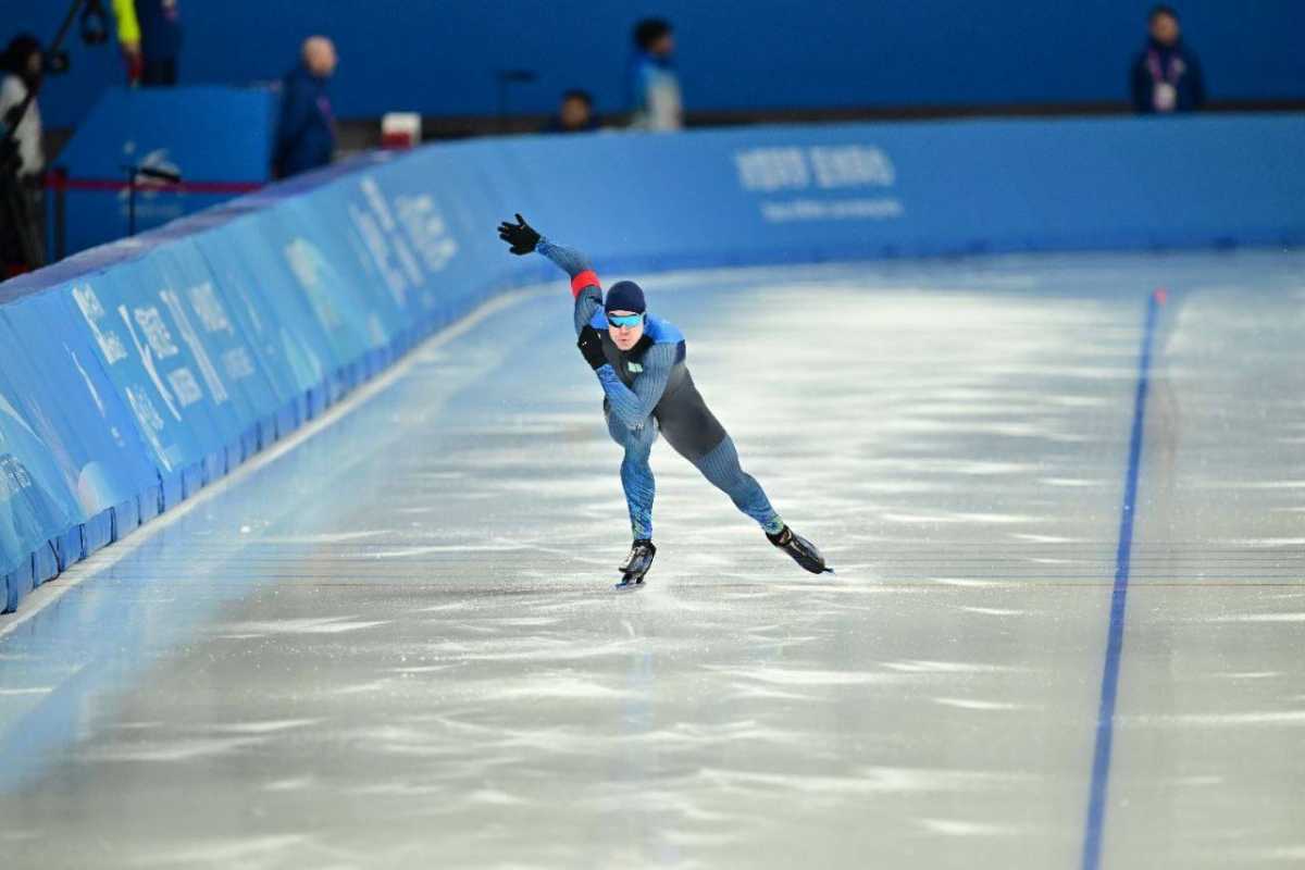 Казахстанский конькобежец Евгений Кошкин стал шестым на этапе Кубка мира в Норвегии