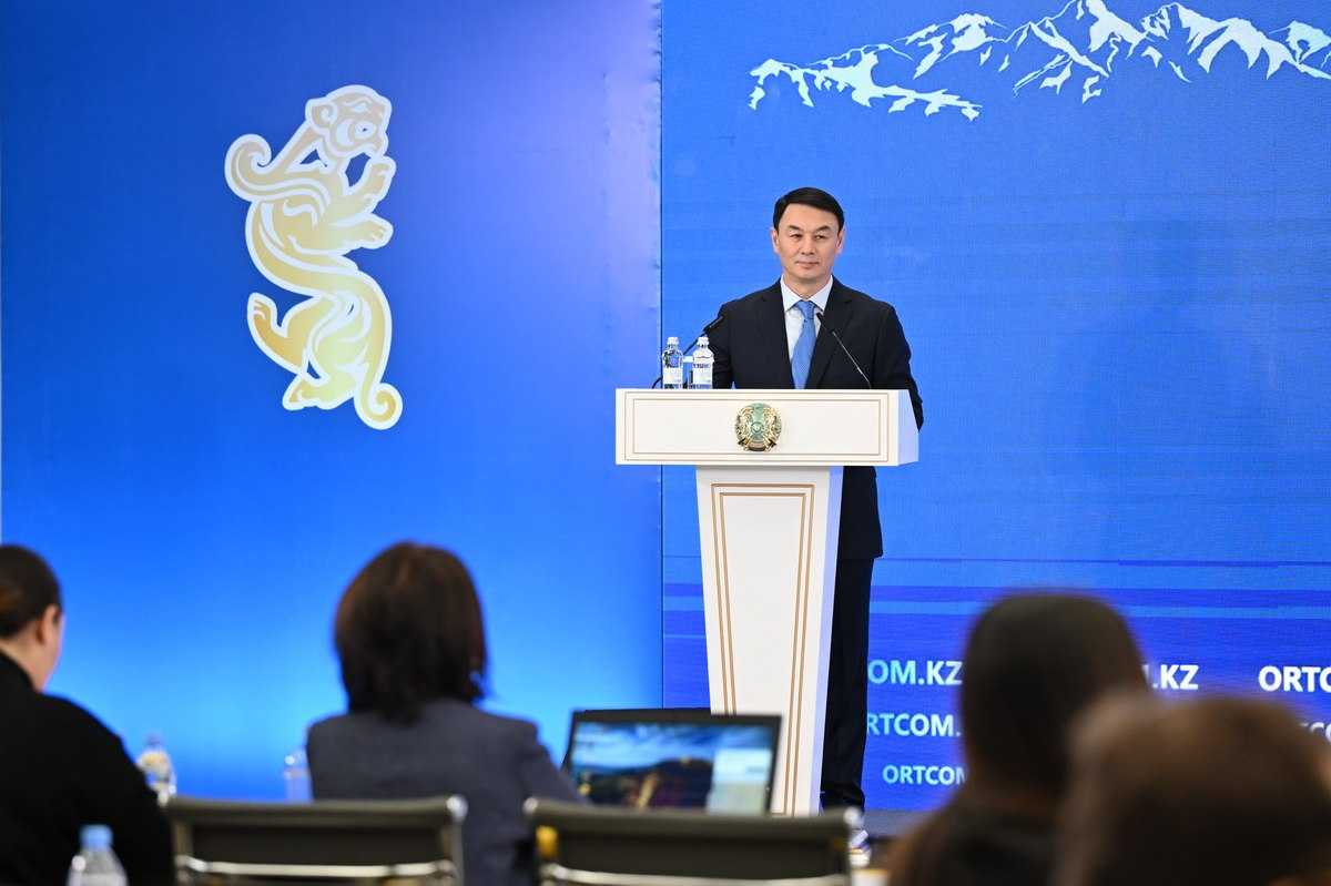 «Подрядным организациям не будет выплачиваться аванс»: аким Алматы объяснил принятое решение