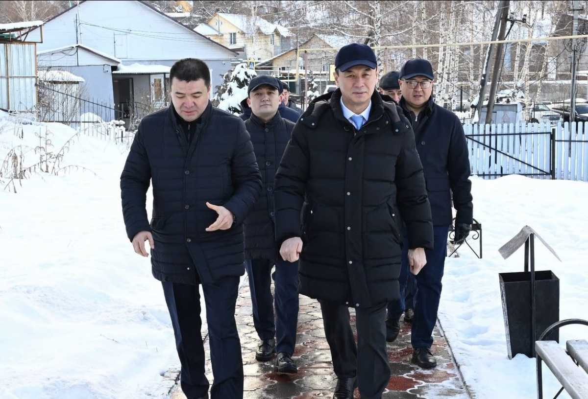 Аким Алматы ознакомился с развитием микрорайона Сулусай