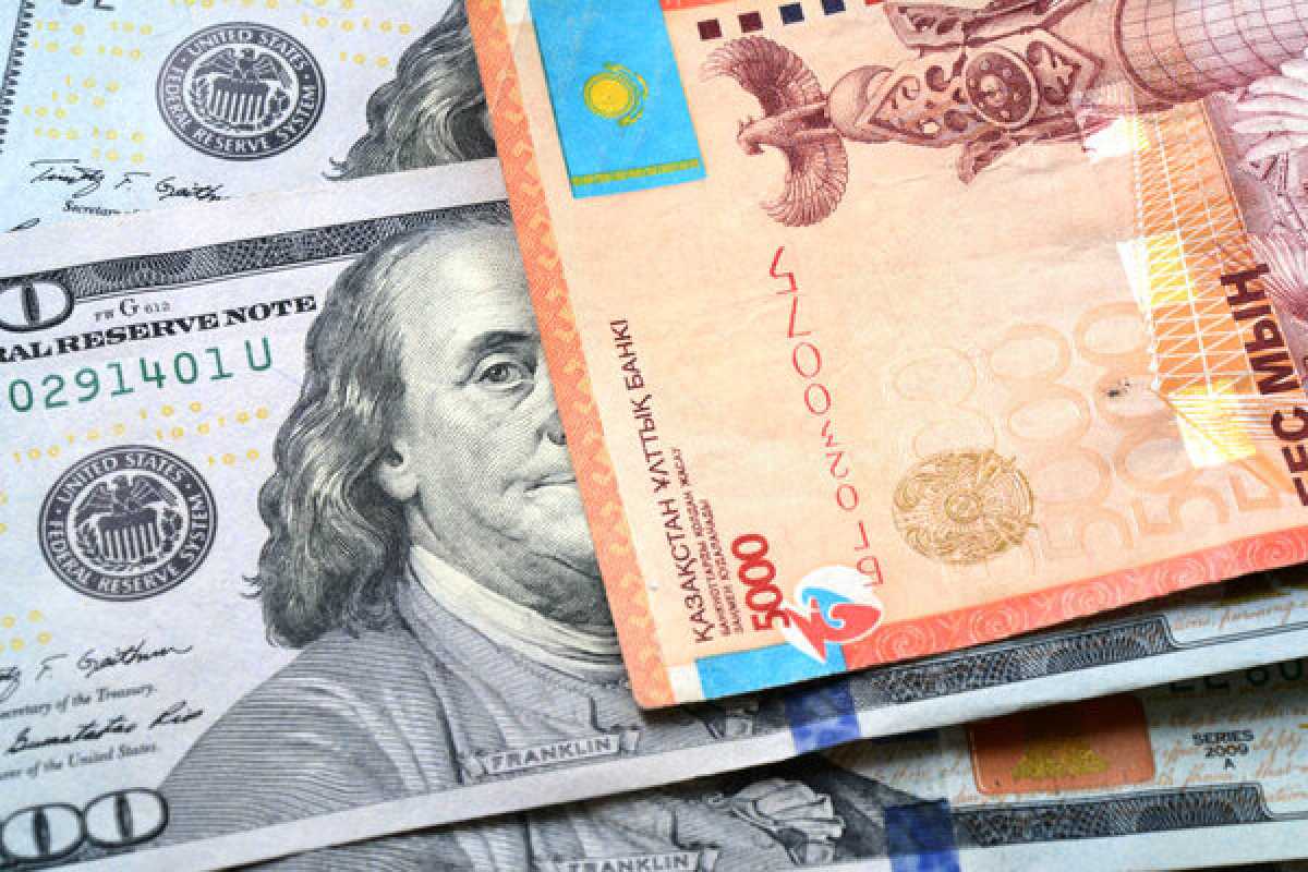Доллар подорожал в Казахстане