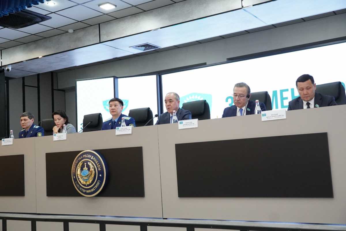 «Қауіпсіз өңір – сенімді болашақ»: в ЗКО обсудили меры по снижению преступности