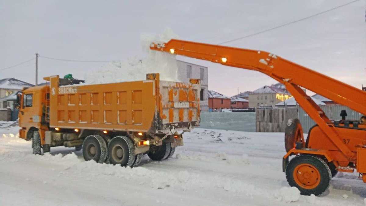 Более 2 миллионов кубометров снега вывезли из Астаны с начала зимы