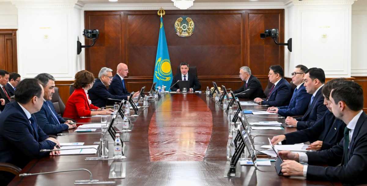 «Нужны практические результаты от каждого министра и акима» – Бектенов о поручениях Президента на Национальном курултае