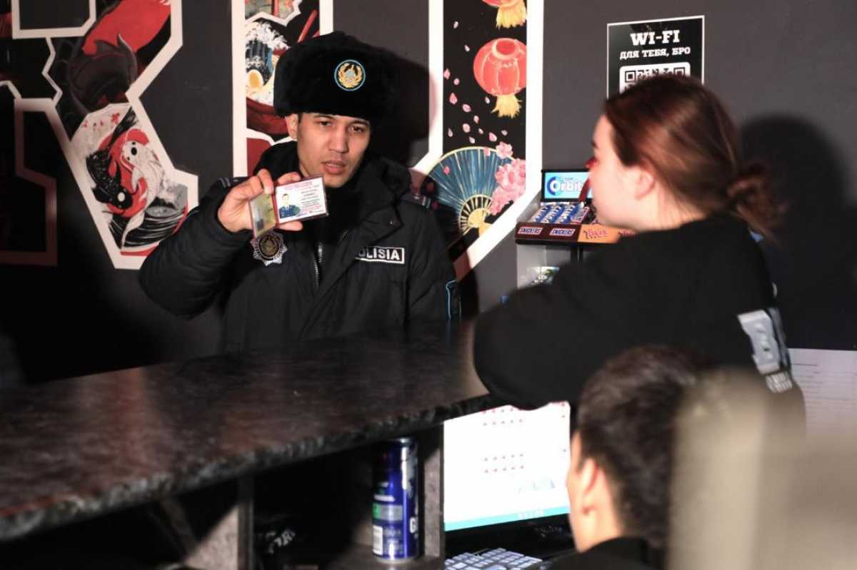 В Алматы резиденты комьюнити-центров провели ночной мониторинг компьютерных клубов