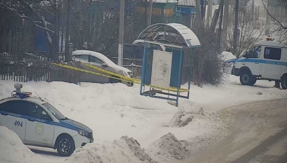 Бесхозный пакет на остановке: экстренные службы подняли по тревоге в Петропавловске