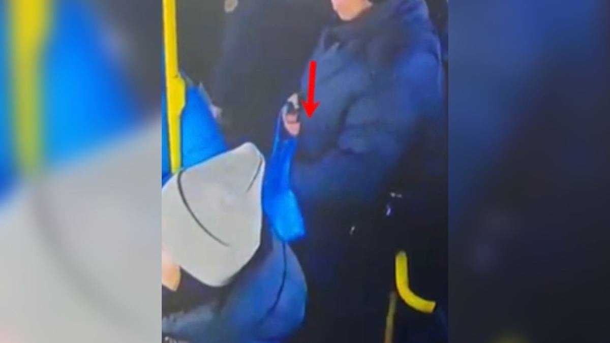 Ущерб более 4 млн тг: карманница украла деньги и золото у пассажира автобуса в Алматы