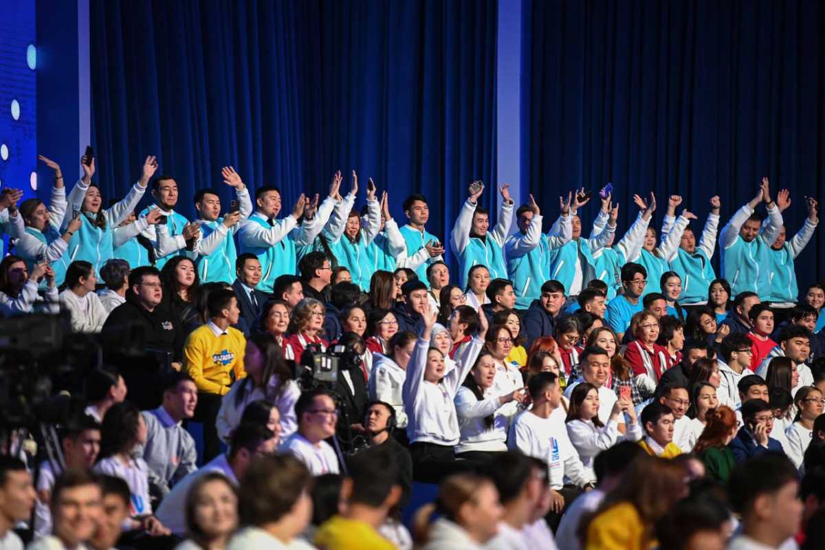 Токаев поддержал идею создания цифрового паспорта волонтёра