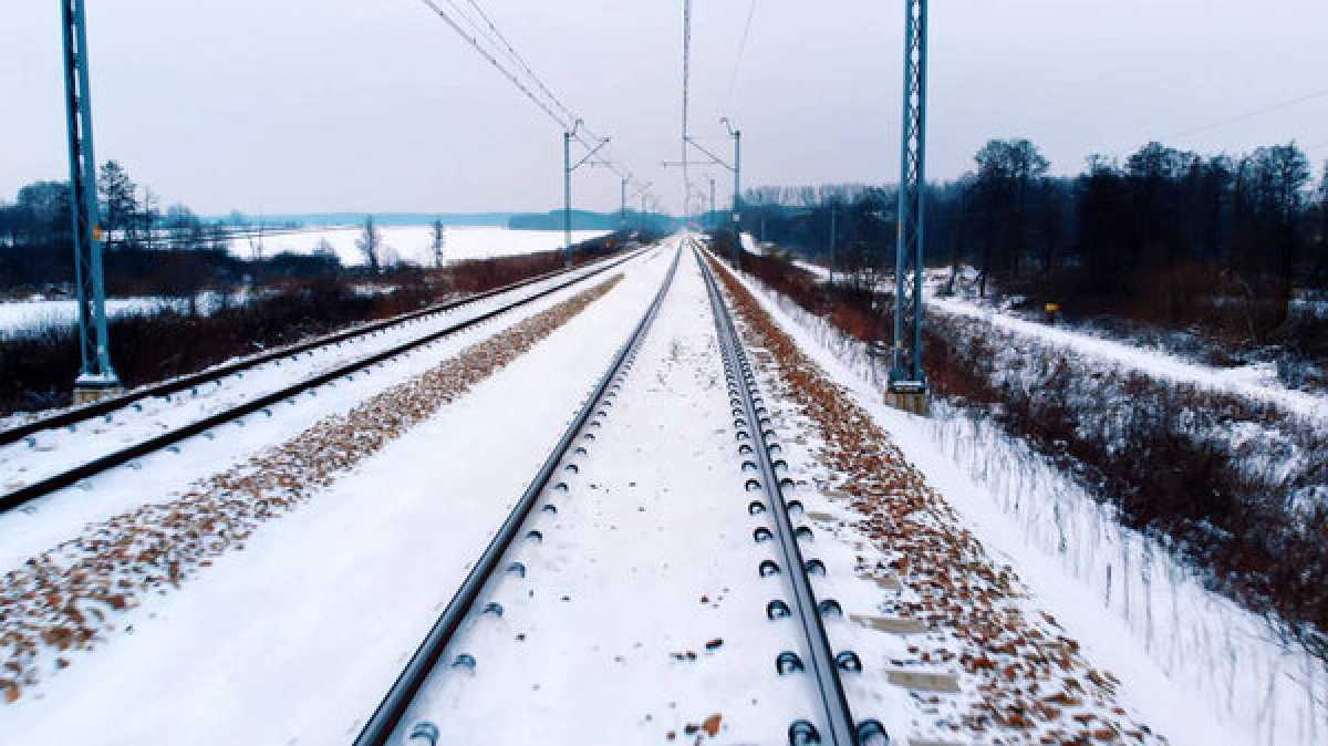 Женщина скончалась после наезда поезда в Акмолинской области