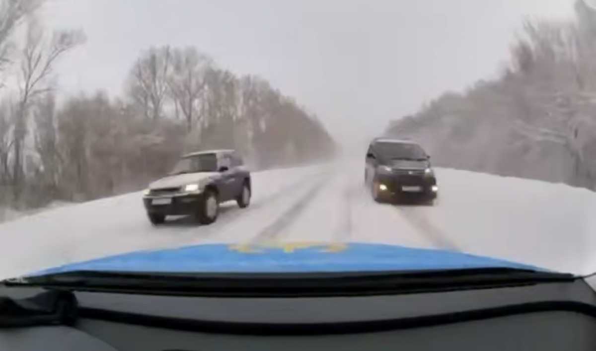 Опасный обгон: водителя наказали в ВКО