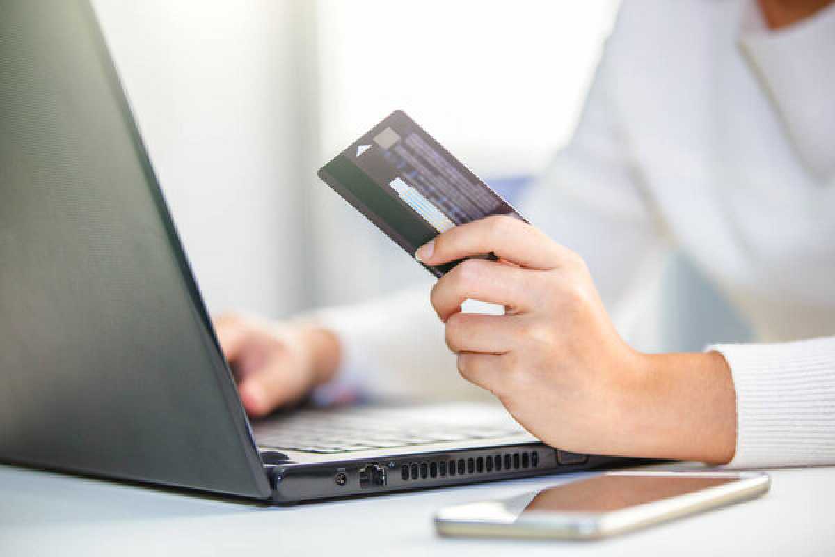 Полицейские предупредили казахстанцев о новом способе мошенничества на маркетплейсах