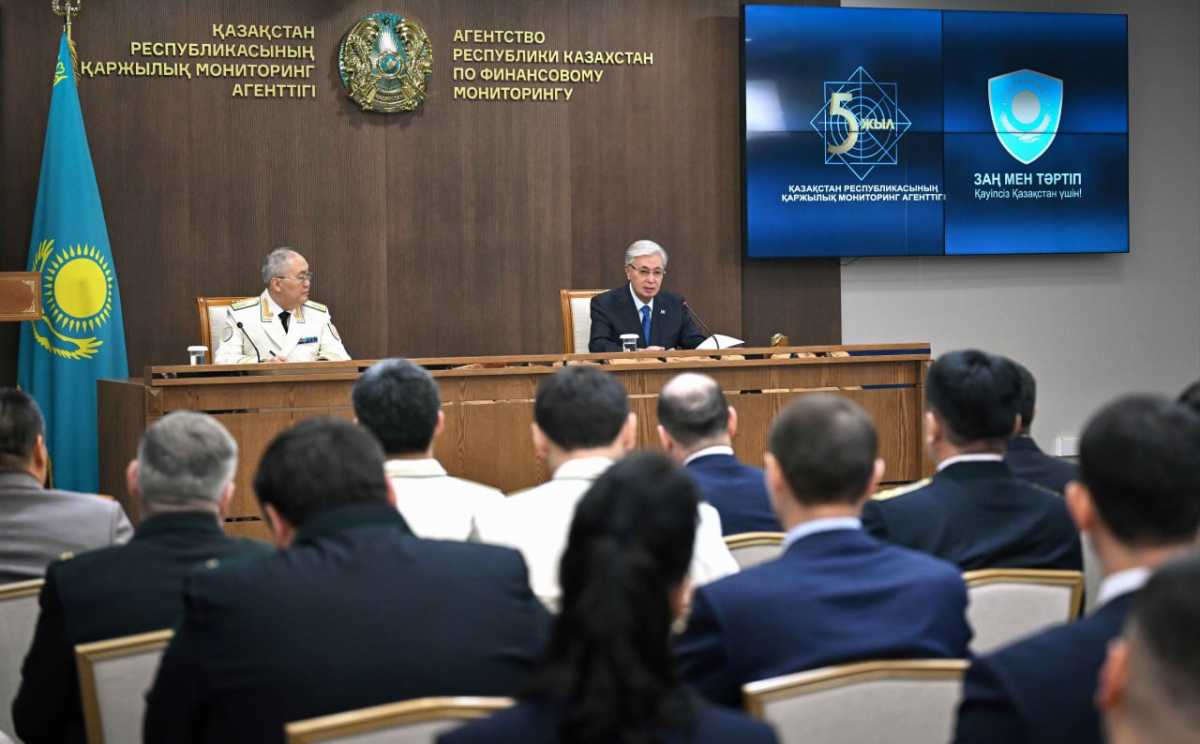 Президент РК: «Незаконное воспрепятствование бизнесу равносильно тяжёлому преступлению против госинтересов»