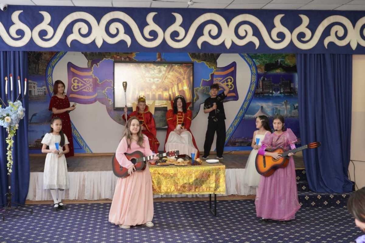 Фестиваль театральных коллективов прошёл в Астане