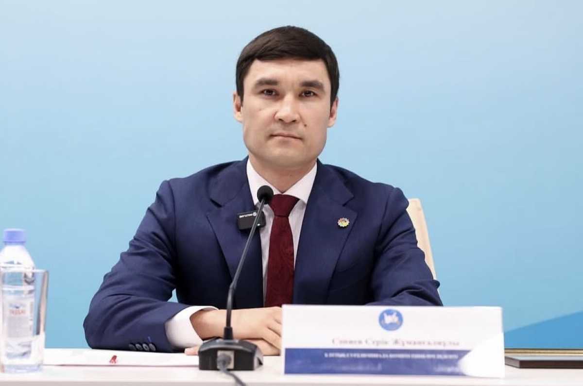 Серик Сапиев и его заместитель освобождены от должностей