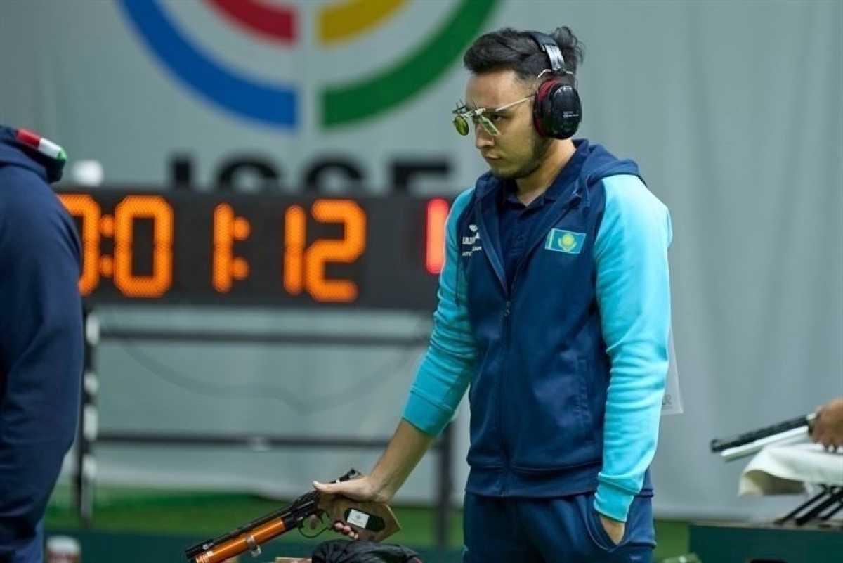 Казахстан завоевал две медали на чемпионате Азии по пулевой стрельбе