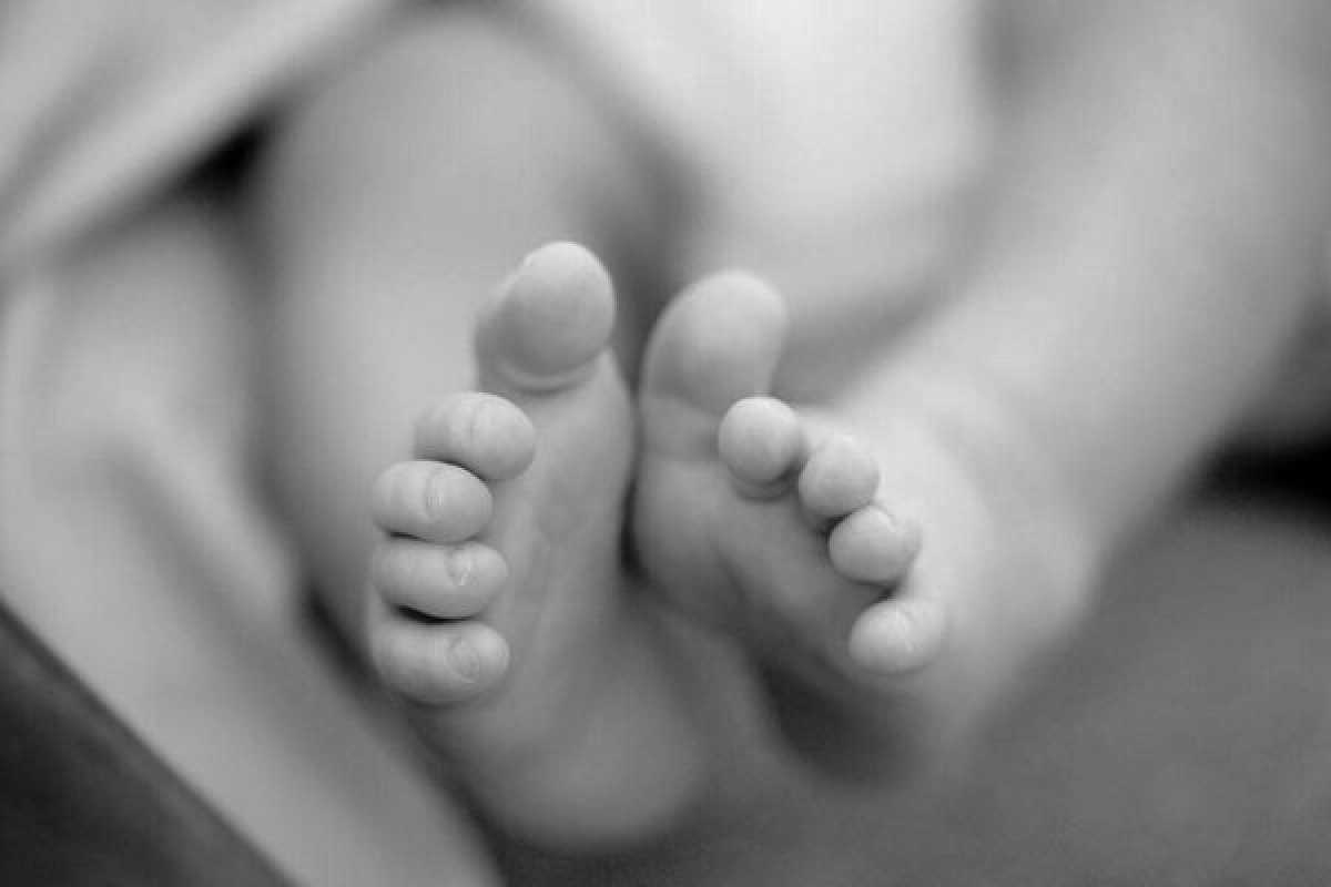 Тело младенца обнаружили в мусорном контейнере в Семее