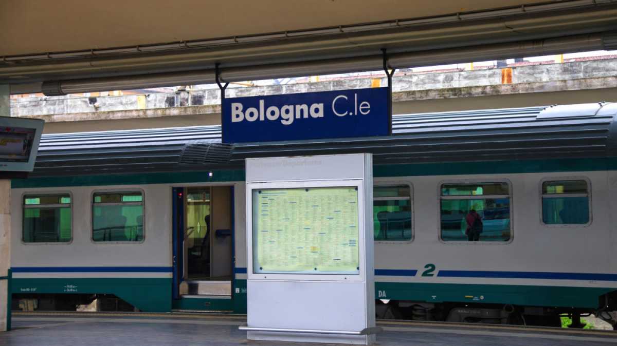 Зимняя Олимпиада-2026: полиция Италии расследует акты диверсии на железной дороге