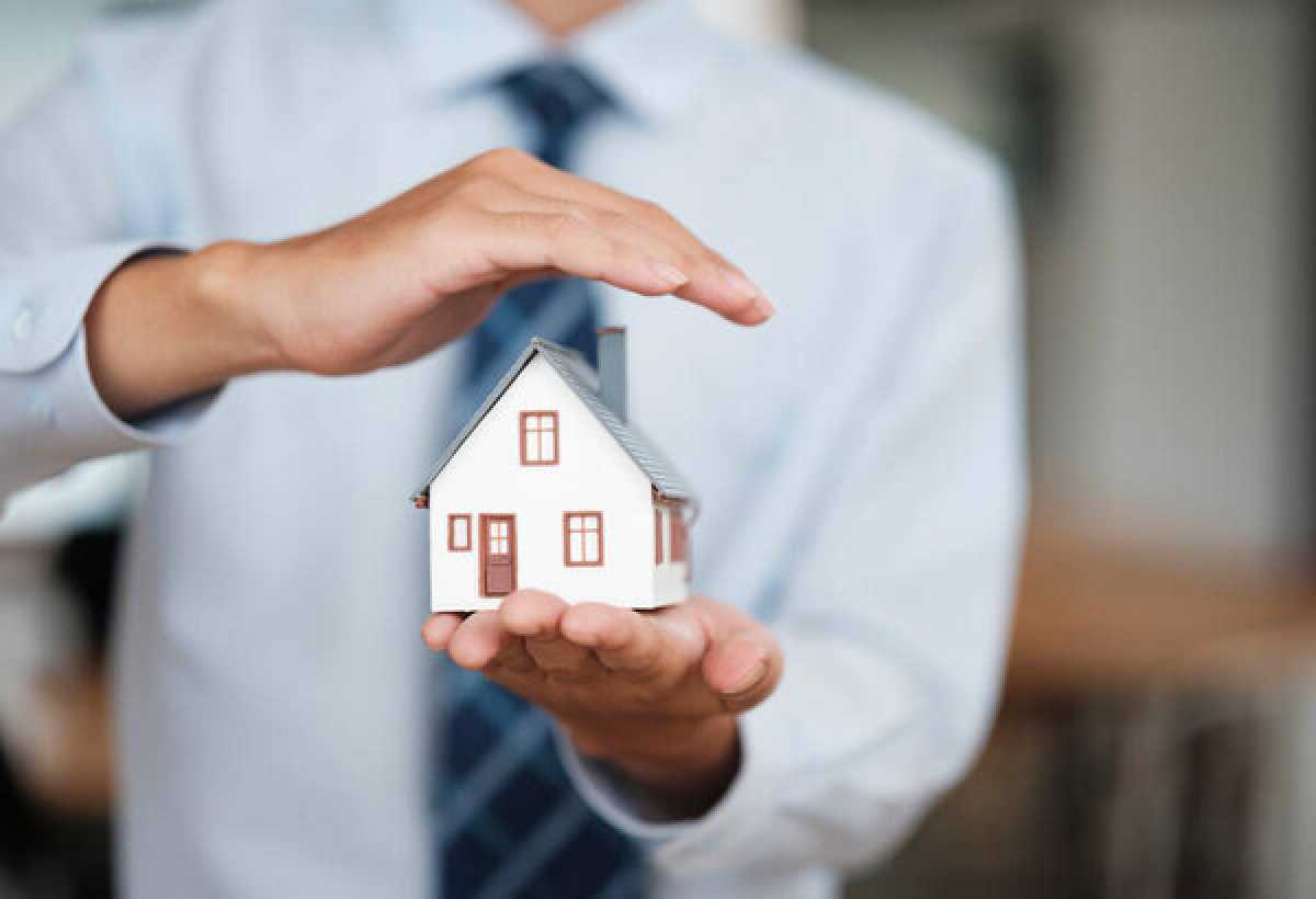 В Конституции Казахстана предложили закрепить защиту всех форм собственности