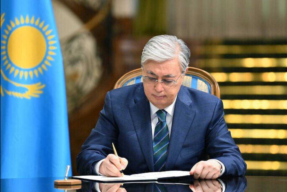 Казахстан и Монголия договорились о защите пенсионных прав граждан: Токаев подписал закон