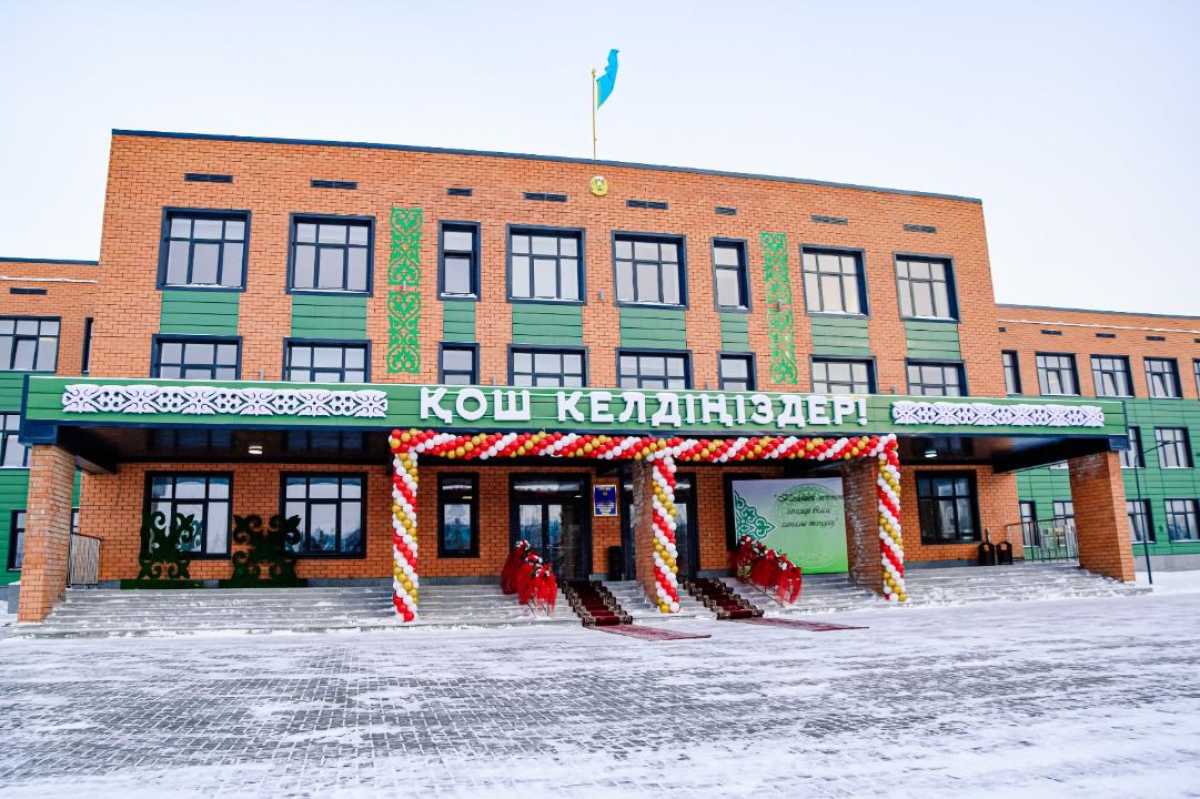 В Рудном открылась школа на 900 мест с государственным языком обучения