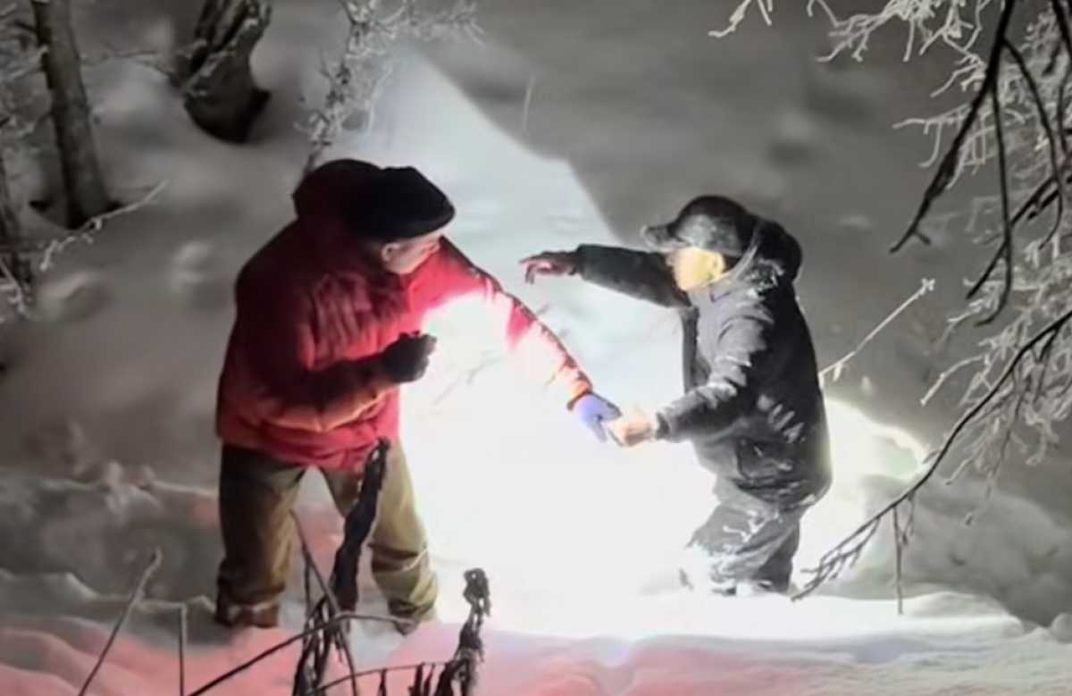 Без документов и телефона: мужчину обнаружили в горах Алматы