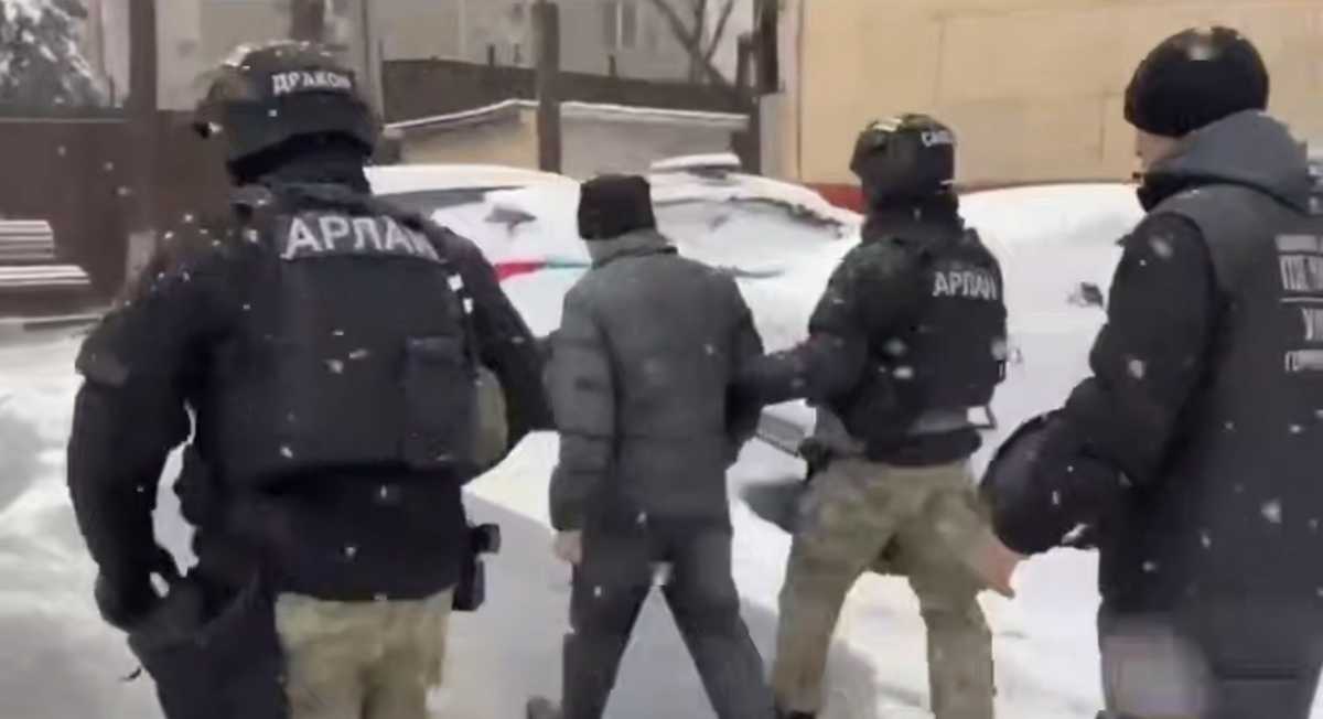 Крупную партию психотропных веществ изъяли у жителя Шымкента