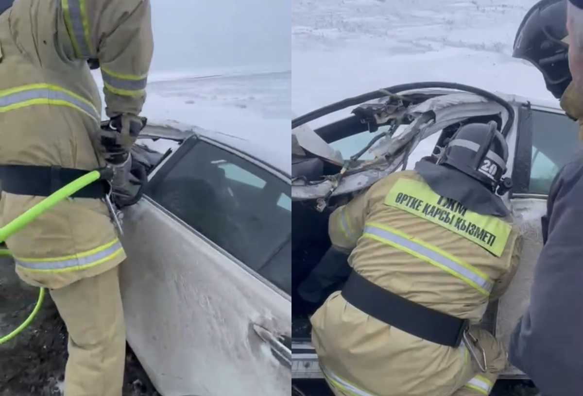 ДТП на трассе в Актюбинской области: спасатели извлекли водителя из искорёженного авто