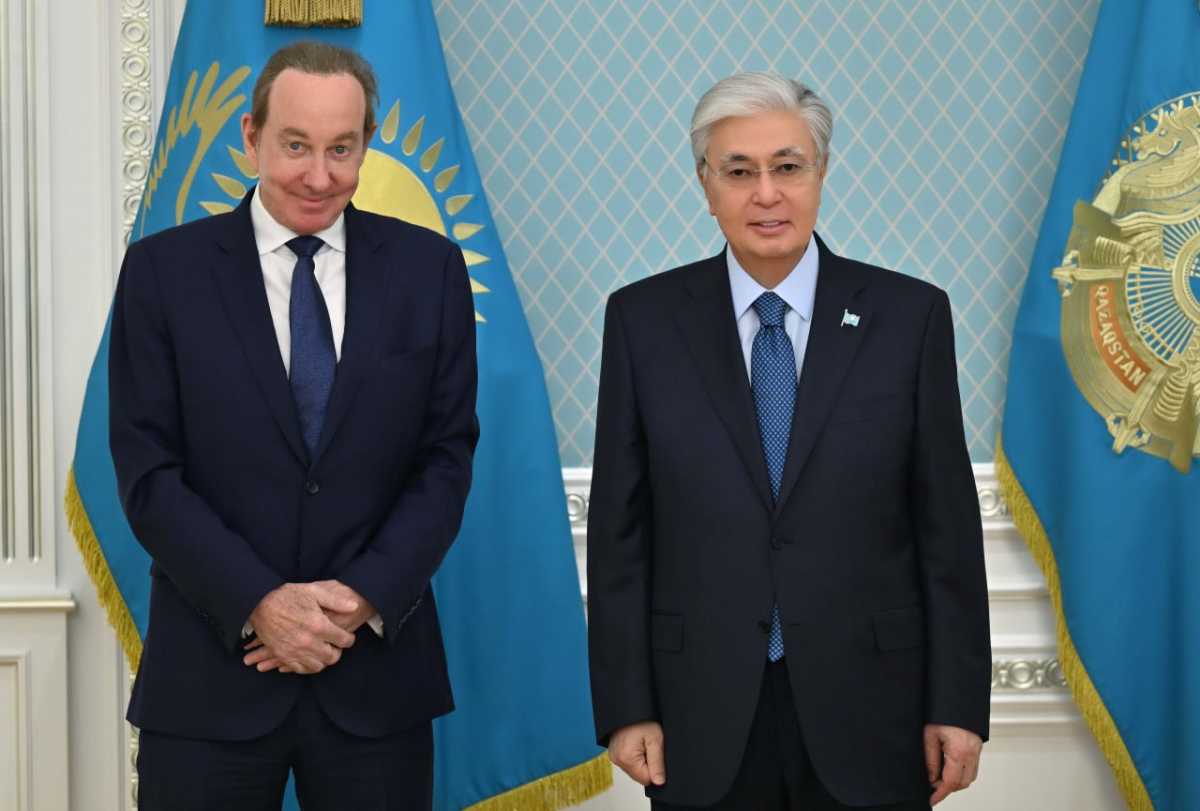 Токаев обсудил с главой Air Astana развитие авиации