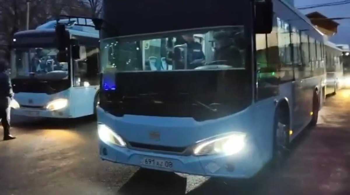 Опасные рейсы: 25 сотрудников автобусных парков наказали в Жамбылской области