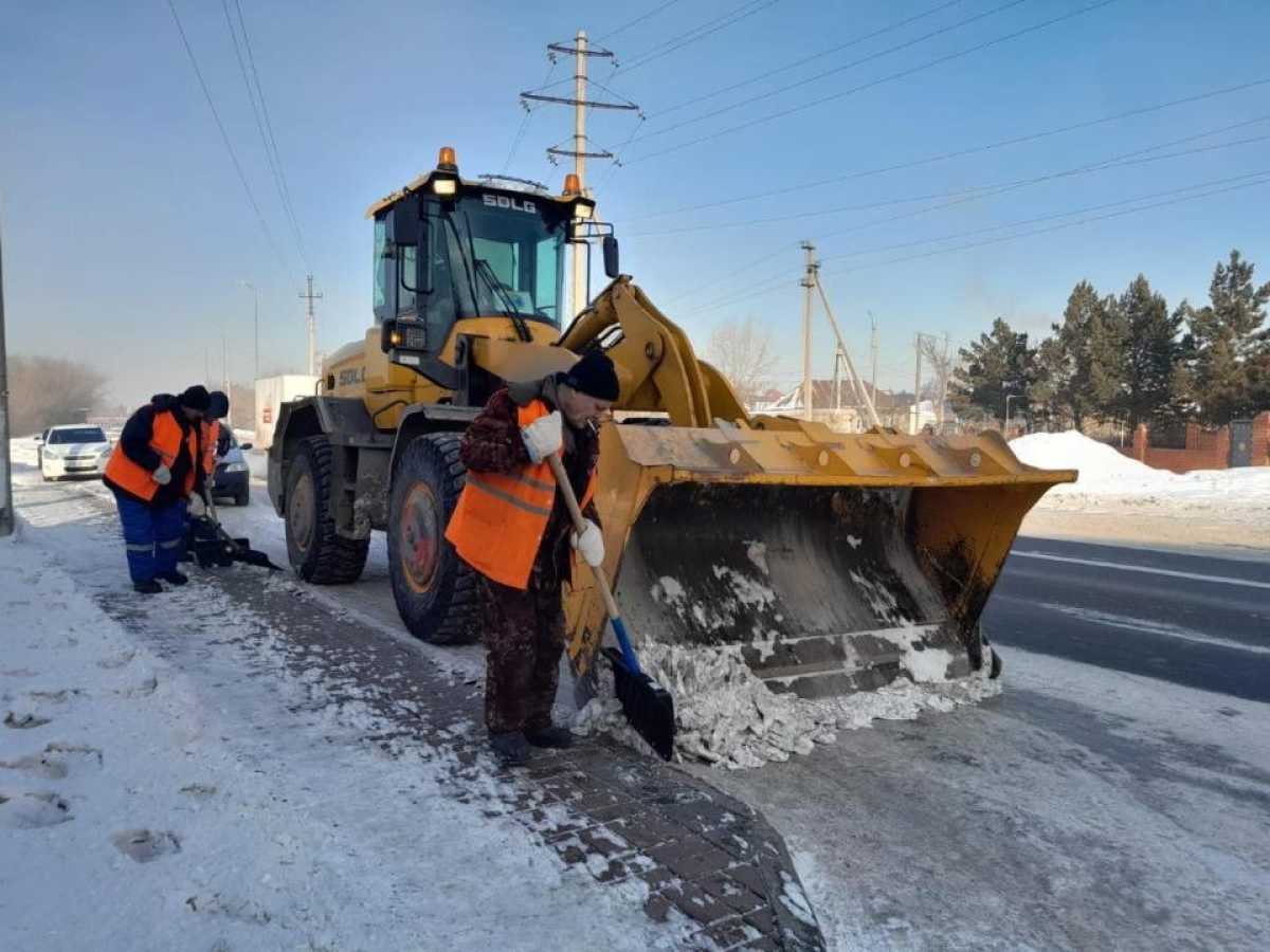 Более 6 млн кубометров снега вывезли из Астаны с начала зимнего периода
